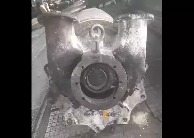 крышка от насоса с внутренней улитой - фото